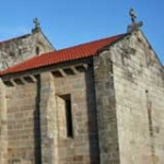 (Español) foto por fuera de una iglesia